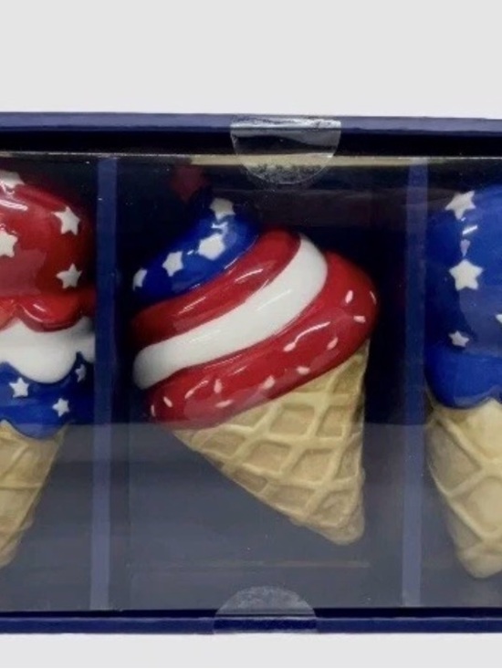 Martha Stewart Other - Martha Stewart July 4th Patriotic Stars & Stripes Ceramic Ice Cream Cones NIB